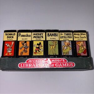 Disney Mickey Mouse Library of Games Black Red Yellow Green 1946. Donald, Micky.